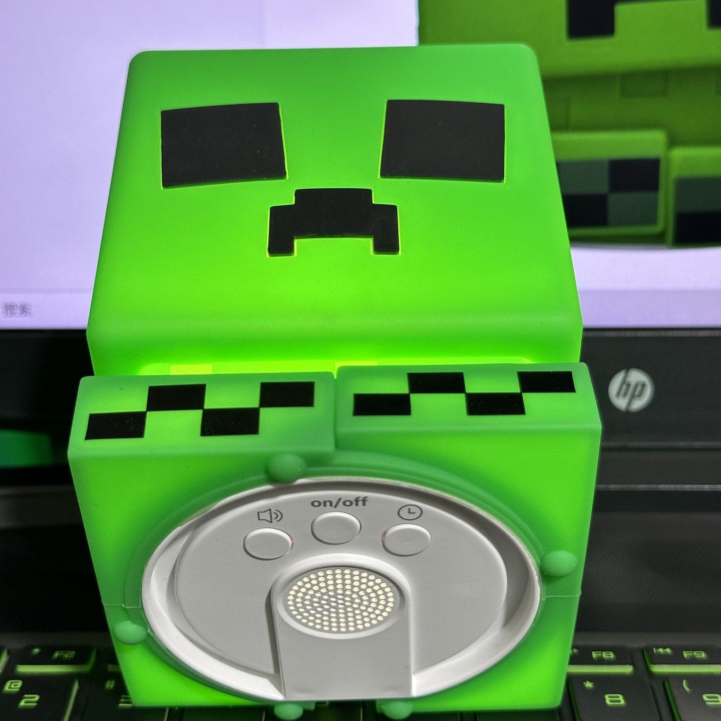 Luce notturna ricaricabile in  - Gaming Accessories Minecraft recensione e prezzo