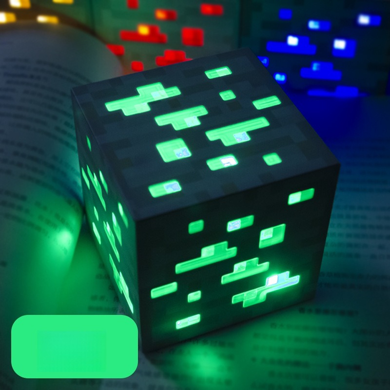 Lampada Notturna a LED, Torcia - Gaming Accessories Minecraft recensione e prezzo